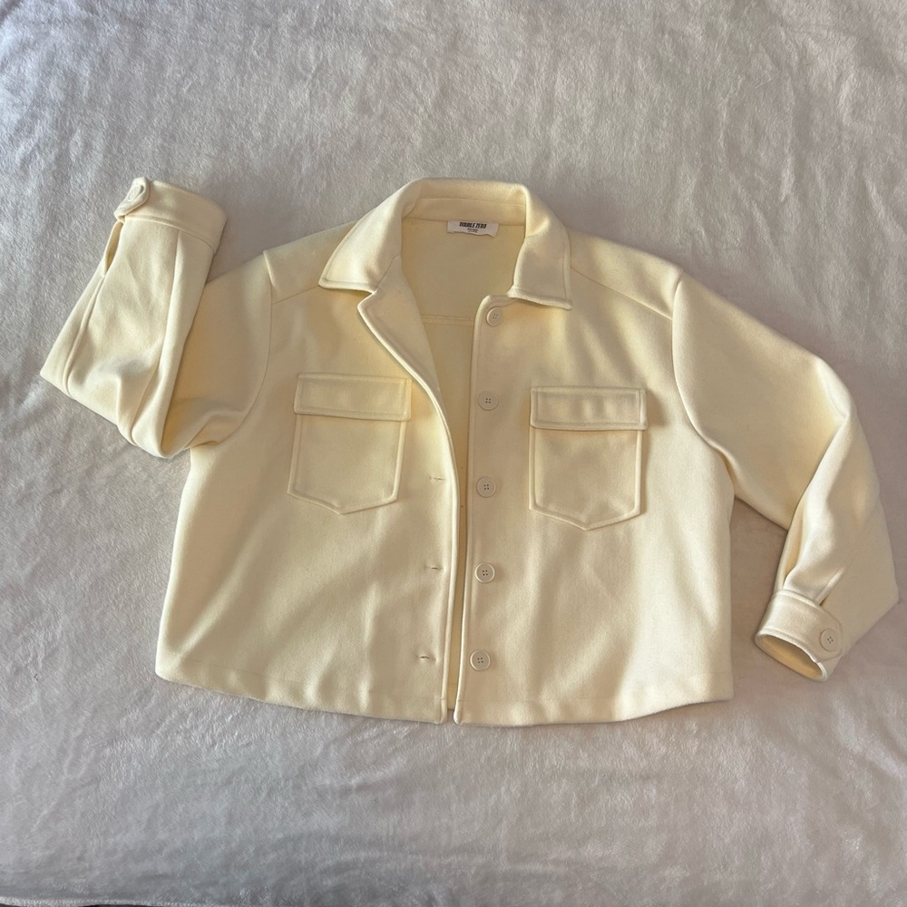 Double Zero Cream Collared Crop Jacket